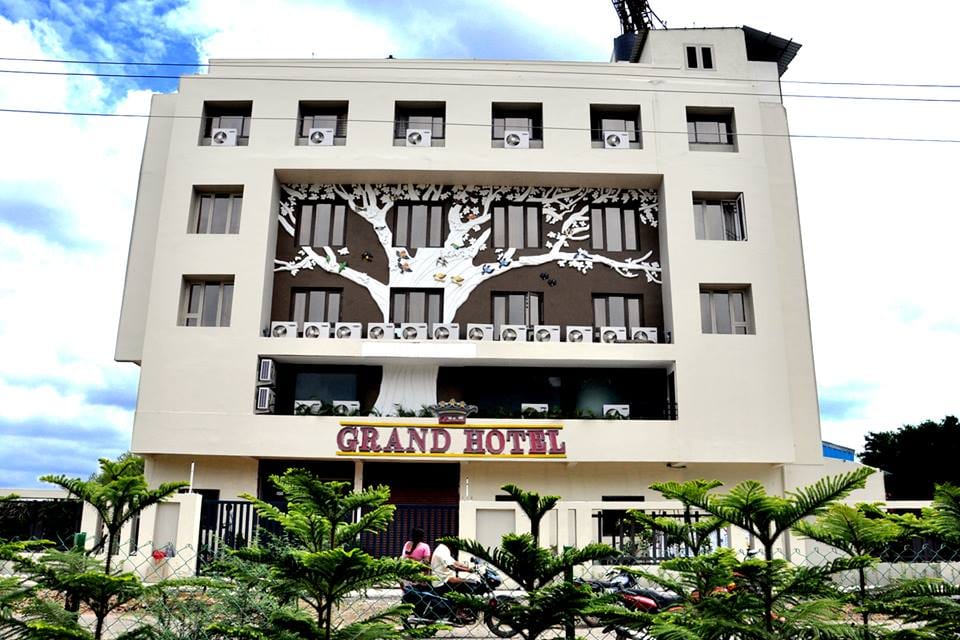 Grand Hotel